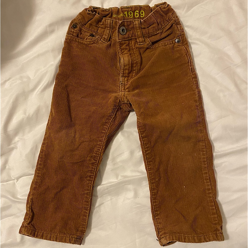 Like new baby gap brown corduroy pants, size 18-24 month
